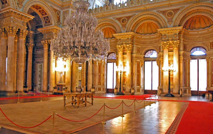 The world's largest bohemian crystal chandelier